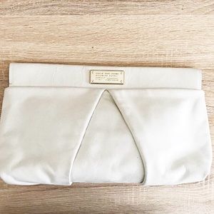 Marc Jacobs White Clutch w/ Gold Accents✨